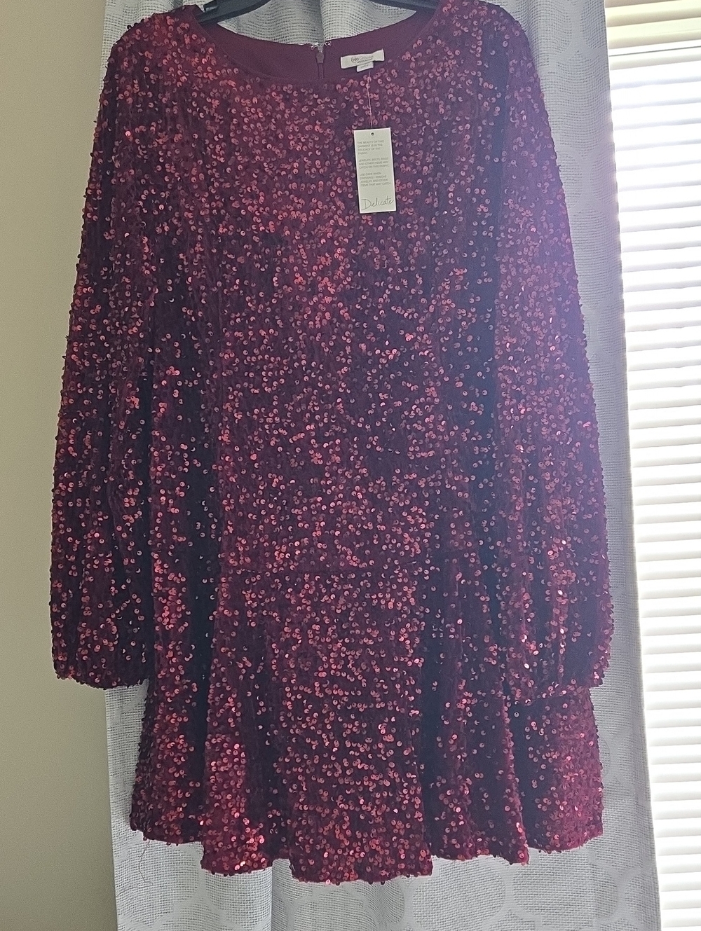 Sequined Burgundy Midi Dress - Elegant Women's Party Dress